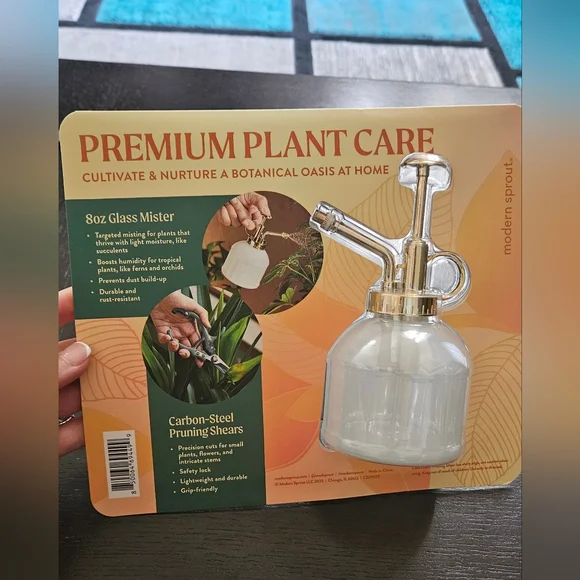 Botanical Essentials Glass Mister and Pruning Shears Set - Picture 2 of 2